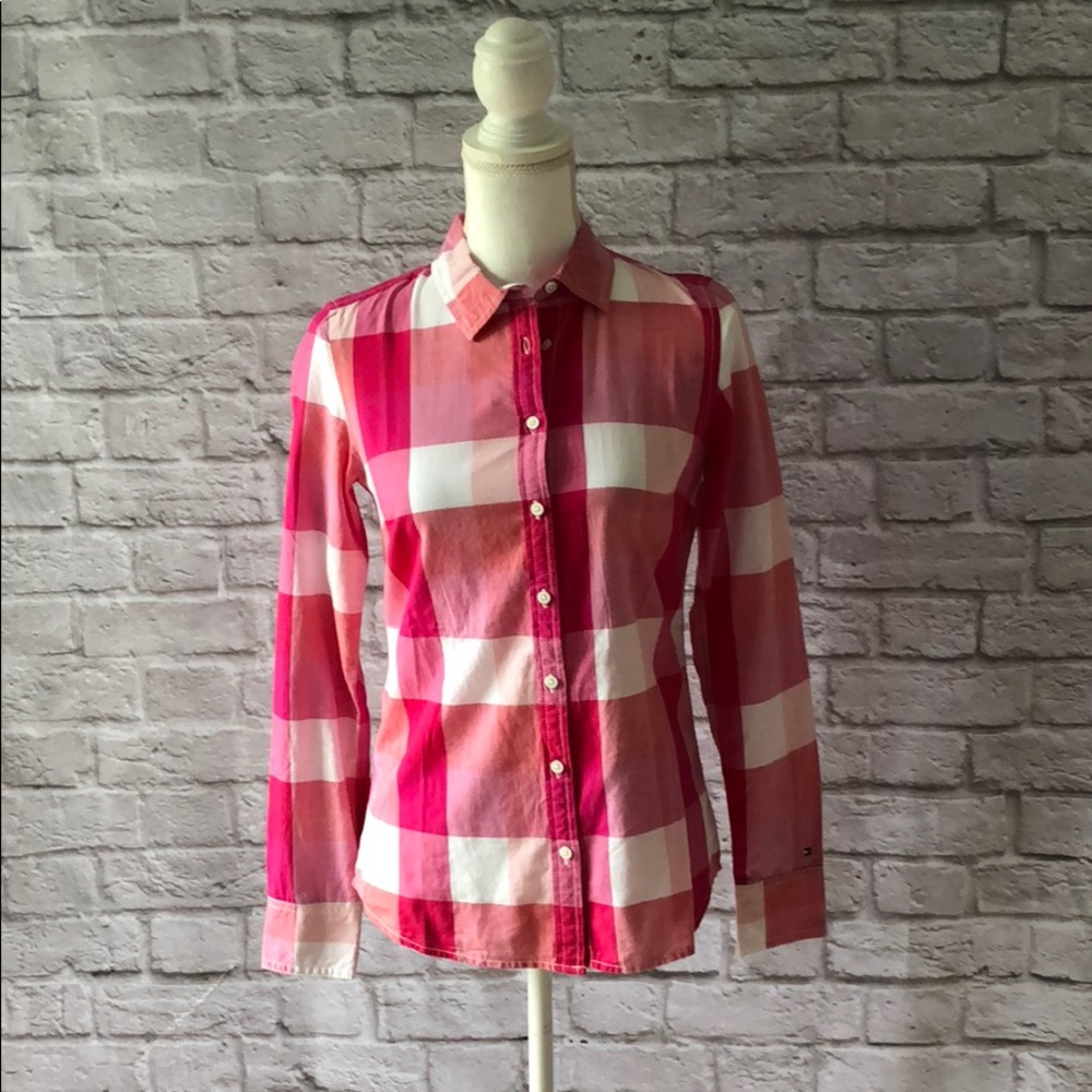 SALE!! Tommy Hilfiger Button Down Shirt